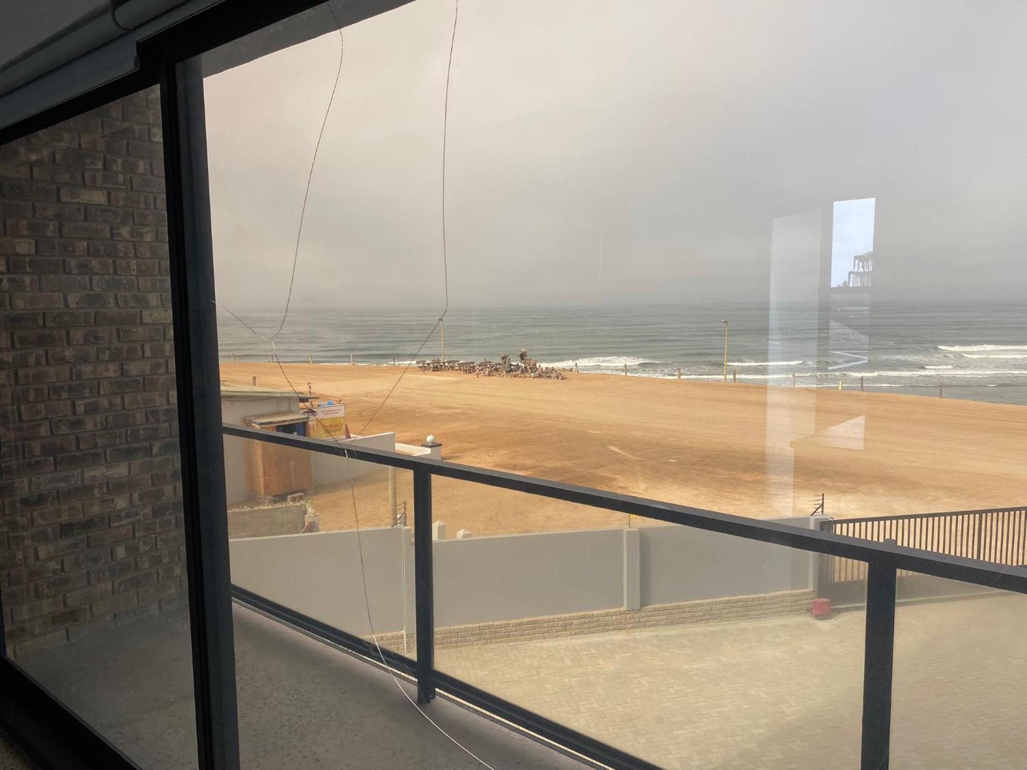 Diestrandwolf Sea View Self Catering Henties Bay Экстерьер фото