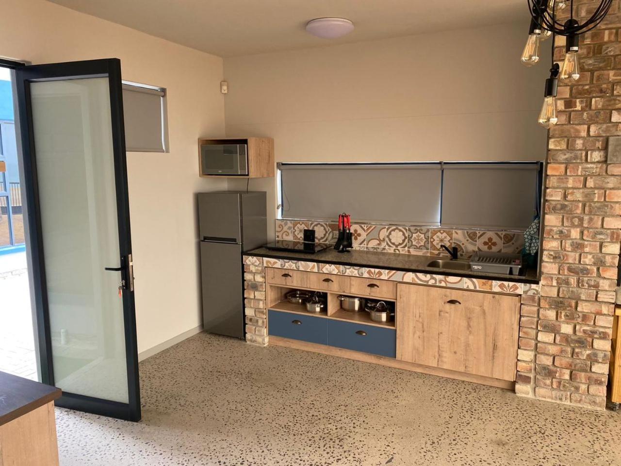 Diestrandwolf Sea View Self Catering Henties Bay Экстерьер фото