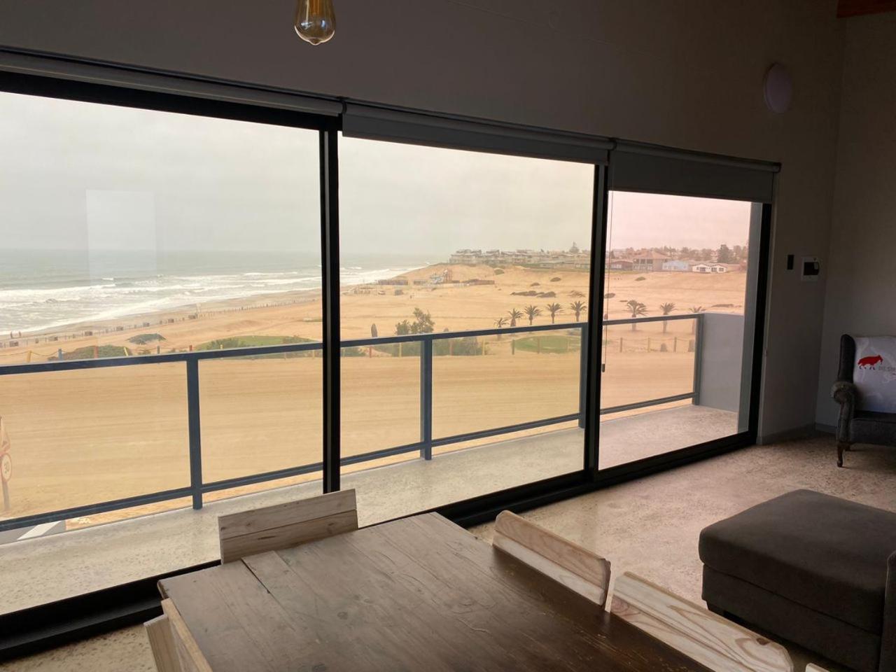 Diestrandwolf Sea View Self Catering Henties Bay Экстерьер фото