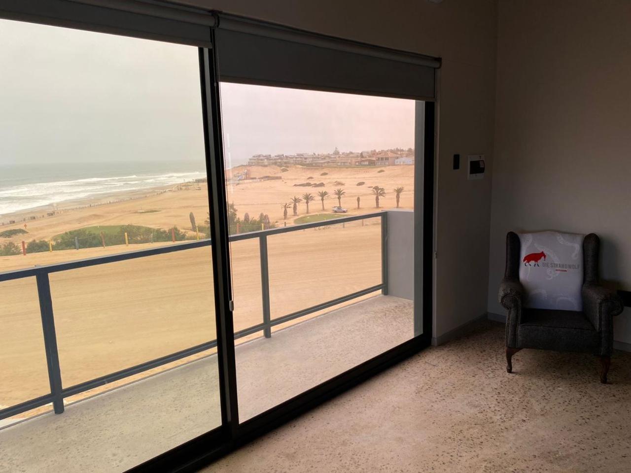 Diestrandwolf Sea View Self Catering Henties Bay Экстерьер фото